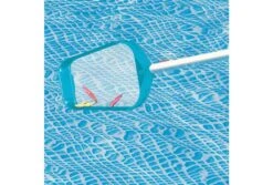 Intex Onderhoudsset Voor Zwembaden -Dophin Zwembaden Winkel intex onderhoudsset voor zwembaden schepnet ingezoomd